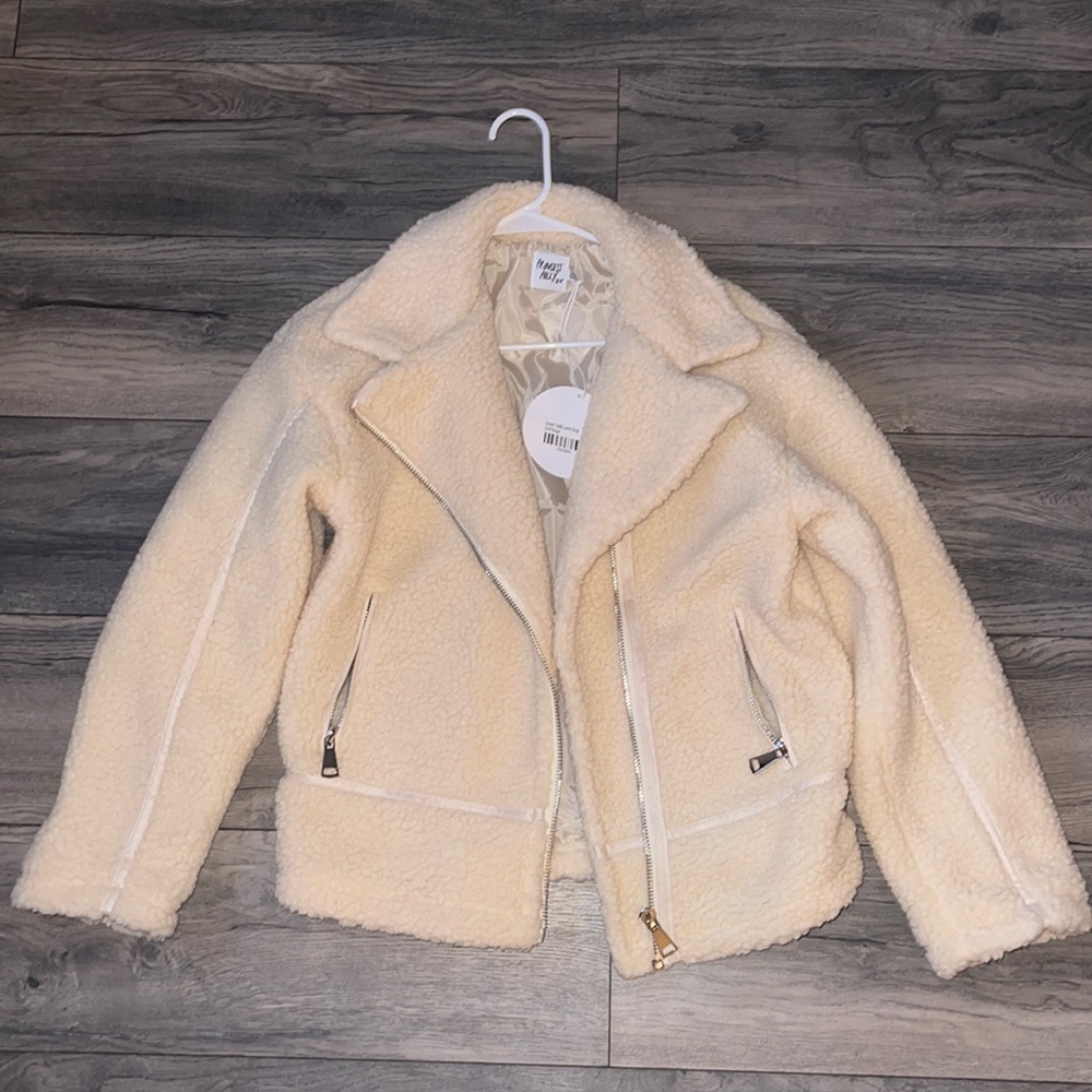 Cooper Teddy Jacket in Beige